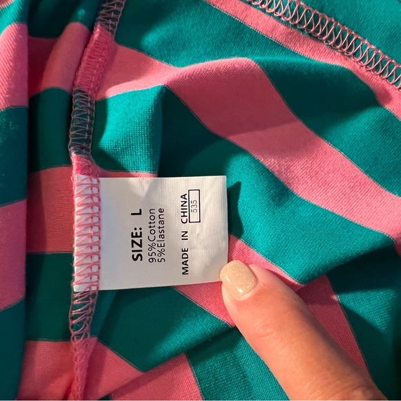 NWOT Amazon Oversized Multicolor Striped Women's Tee - Picture 3 of 3